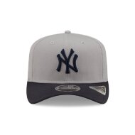 New Era 9FIFTY New York Yankees Tonal Stretch Snap Cap grau