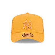 New Era Trucker Cap New York Yankees League Essential neon orange